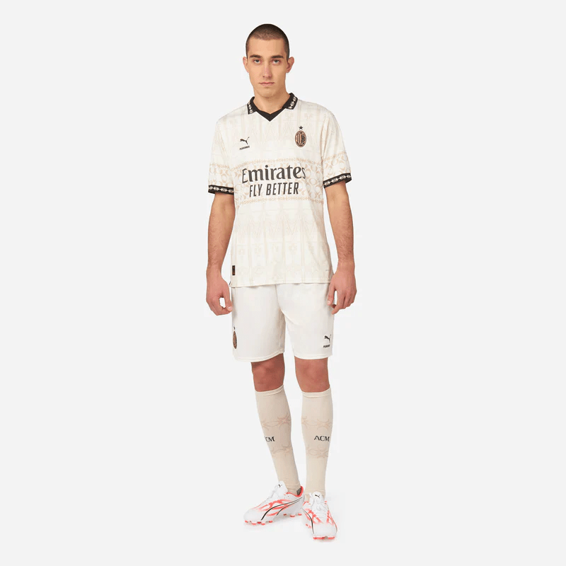 Authentic Jersey AC MILAN X PLEASURES 2023/24 – Light Version with Shorts
