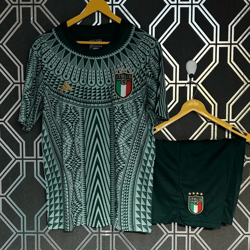 Italy Green 24/25 Limited-Edition Jersey with Shorts